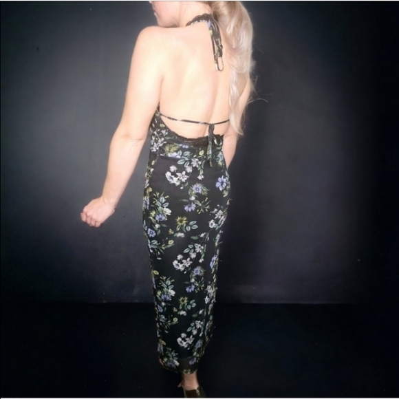 Revolve Floral maxi dress - Picture 4 of 11